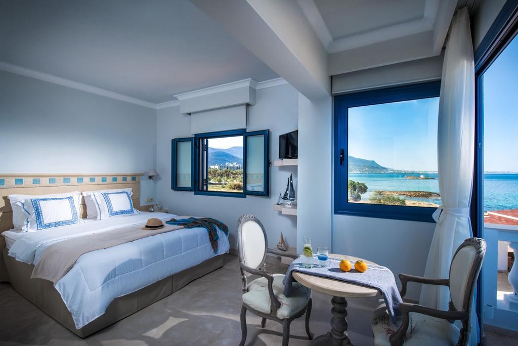 Pyrgos Blue Aparthotel Malia  Ngoại thất bức ảnh