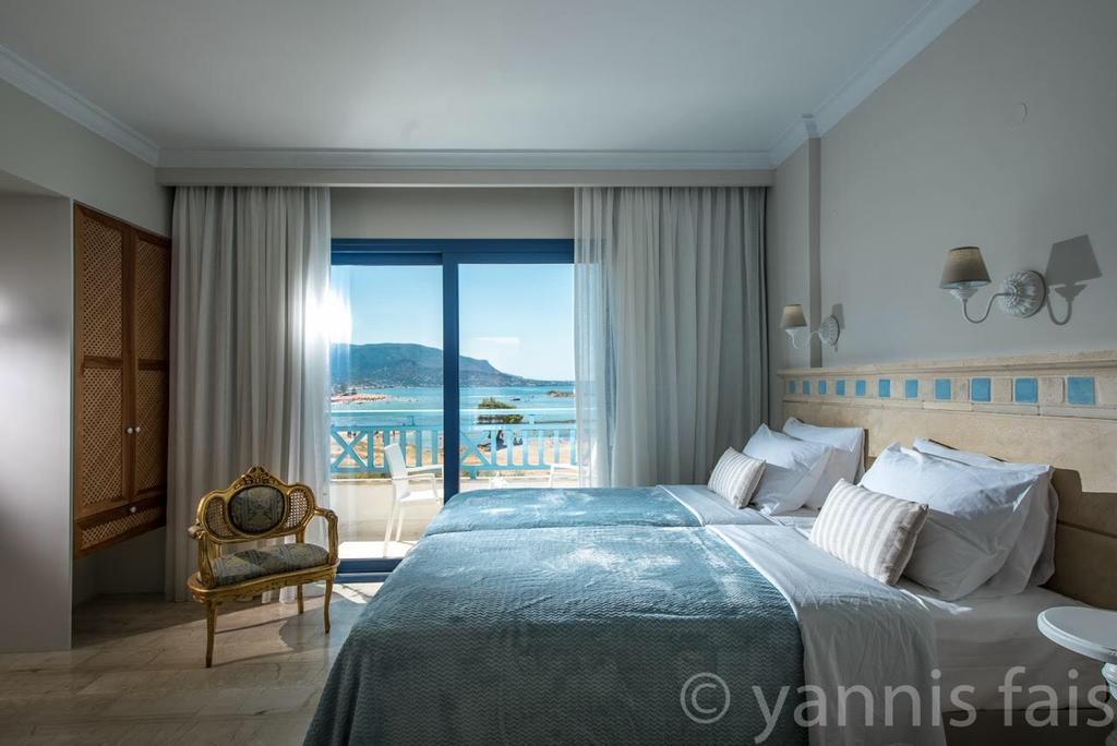 Pyrgos Blue Aparthotel Malia  Ngoại thất bức ảnh