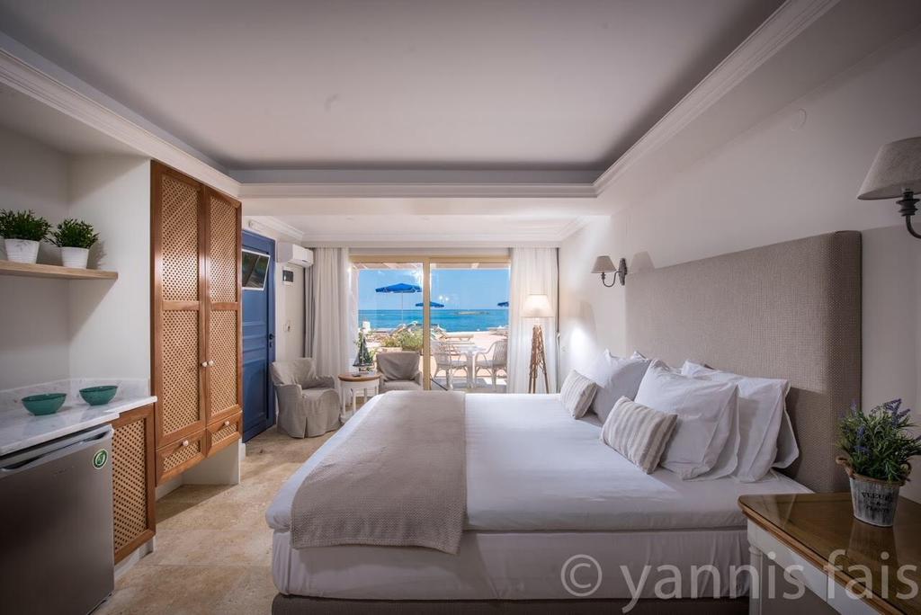 Pyrgos Blue Aparthotel Malia  Ngoại thất bức ảnh